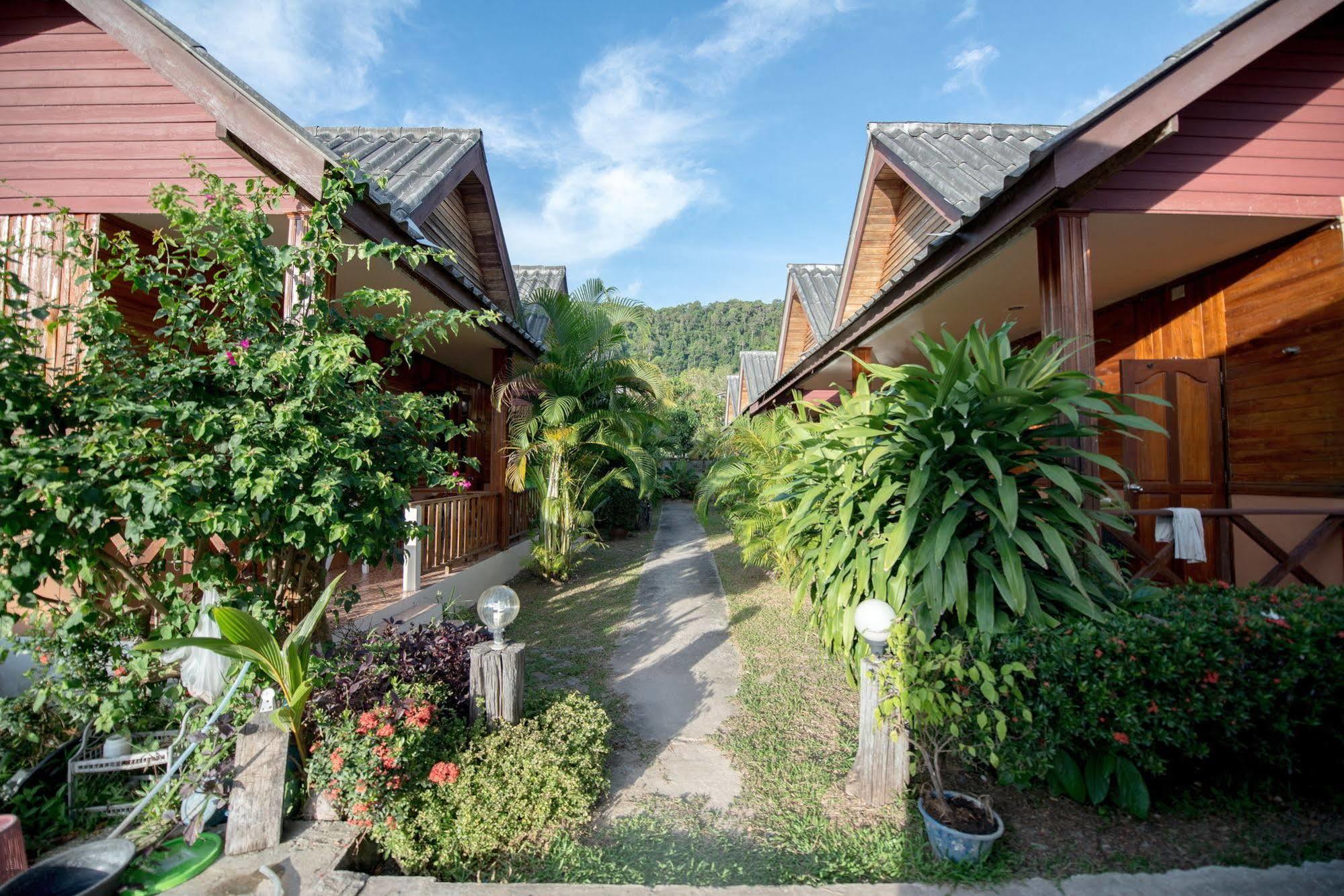 Poonsap Resort Ко-Ланта Екстер'єр фото